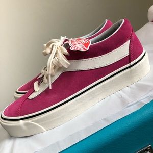 Brand new in box Vans suede sneakers